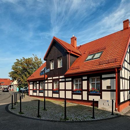 Chata Rybacka Saule Ustka Buitenkant foto